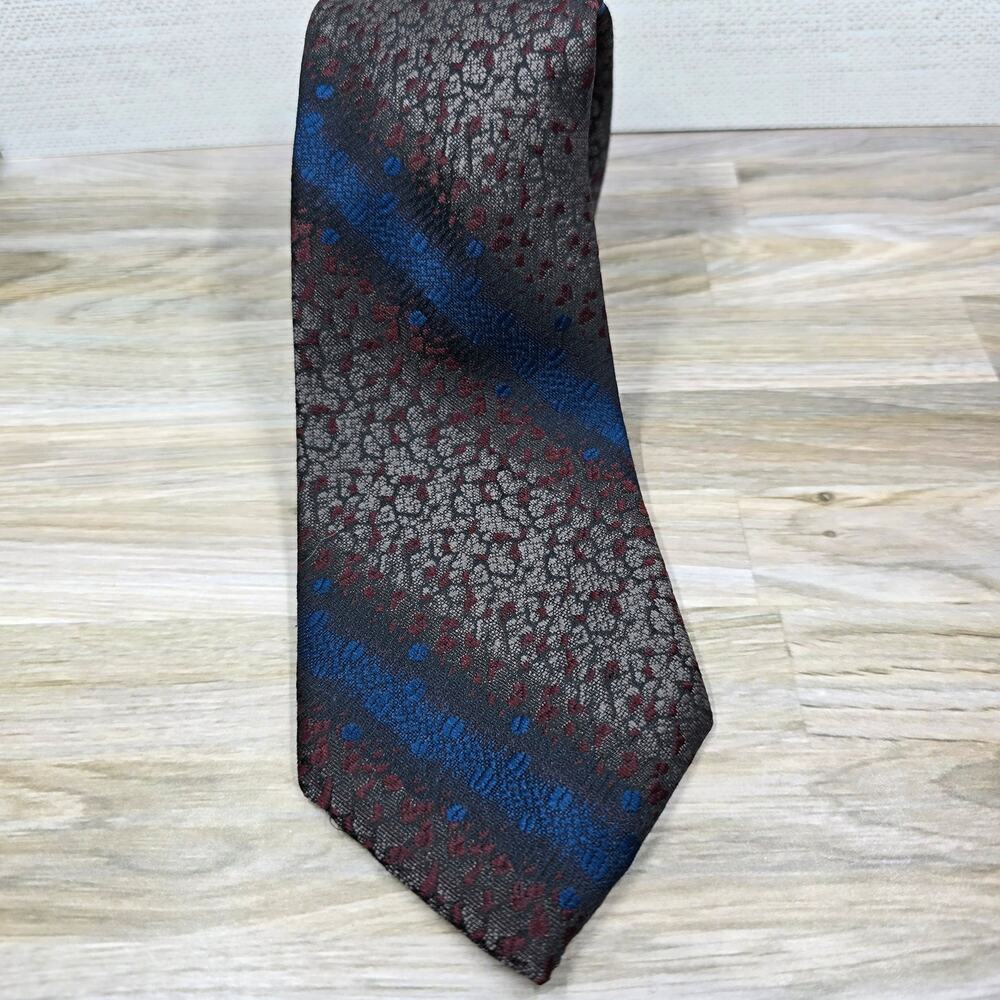 Cappuccino diagonal striped mens classic tie 56 inches long blue red kakhi - Picture 2 of 5